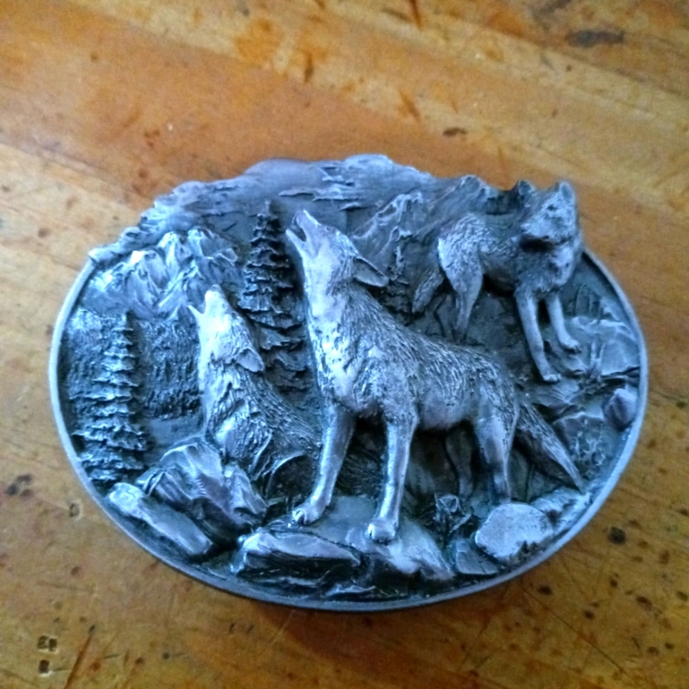Gorgeous well made belt buckle